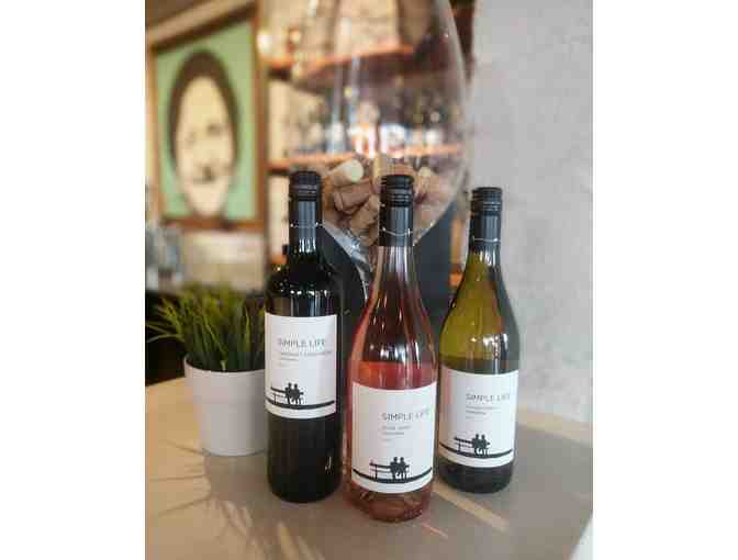 Enjoy $100 Quartiere, Tempe, Arizona + $200 BONUS Food Credit