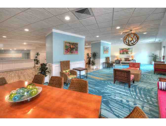 Enjoy 3 nights Daytona Beach @ Bahama House 4 STAR + $100 FOOD Valued $685