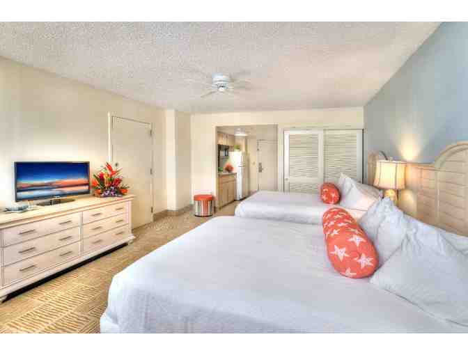 Enjoy 3 nights Daytona Beach @ Bahama House 4 STAR + $100 FOOD Valued $685