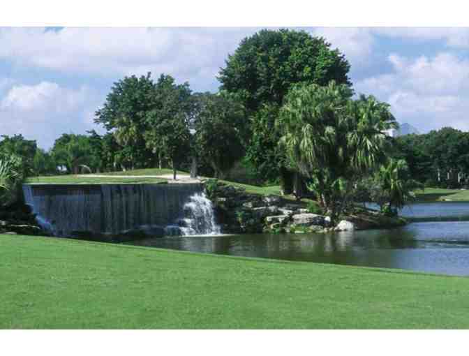 Enjoy foursome Bonaventure Country Club Weston, FL + $200 Food Credit