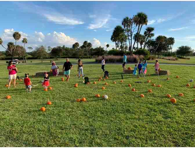 Enjoy foursome Jupiter Country Club Jupiter, FL + $200 Food Credit