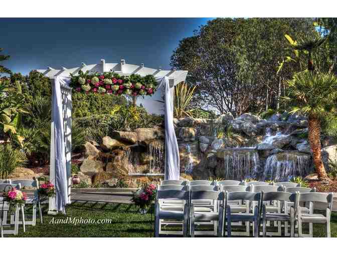 Enjoy foursome Skylinks At Long Beach Golf Course Long Beach, CA + $200 Food Credit