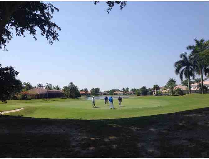 Enjoy foursome Weston Hills Country Club Weston, FL + $200 Food Credit