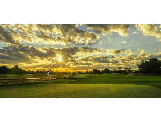 Enjoy Golf for 4 @ Camelback Golf Club Scottsdale,AZ + $100 Food Credit