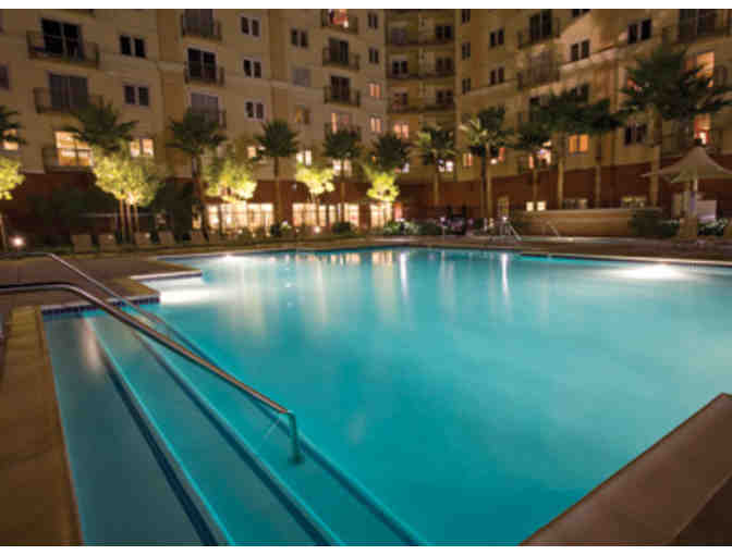 Ultimate Buena Park, California GOLF VACAY!! Los Coyotes Country Club + 3 night LUXE CONDO