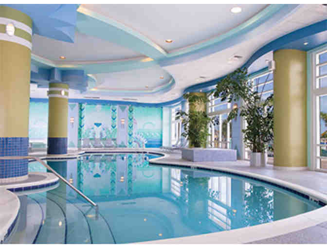 Ultimate Daytona Beach Golf Getaway! Grand Haven Golf Club + 3 night LUXE CONDO + FOOD!