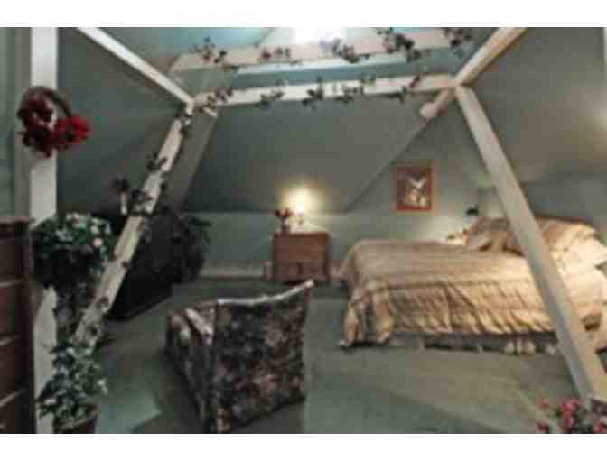 Ultimate Indianapolis GOLF Getaway! Valle Vista Golf Club + 2 nights Old Northside BnB + $