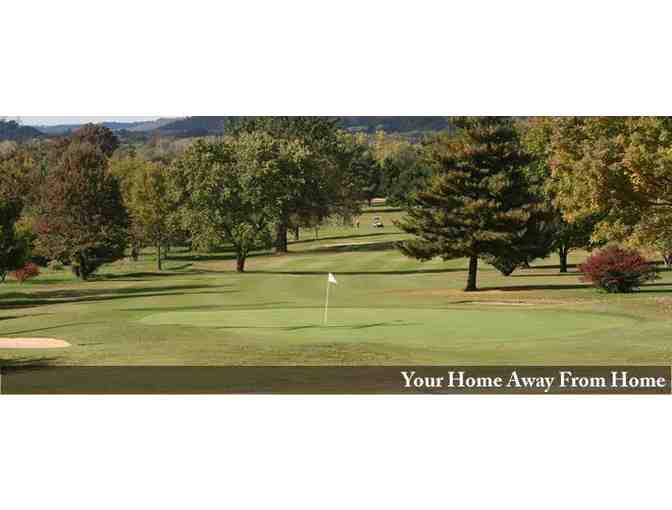 Ultimate Kentucky GOLF Getaway! Bowling Green Country Club + 3 nights BnB + $200 FOOD