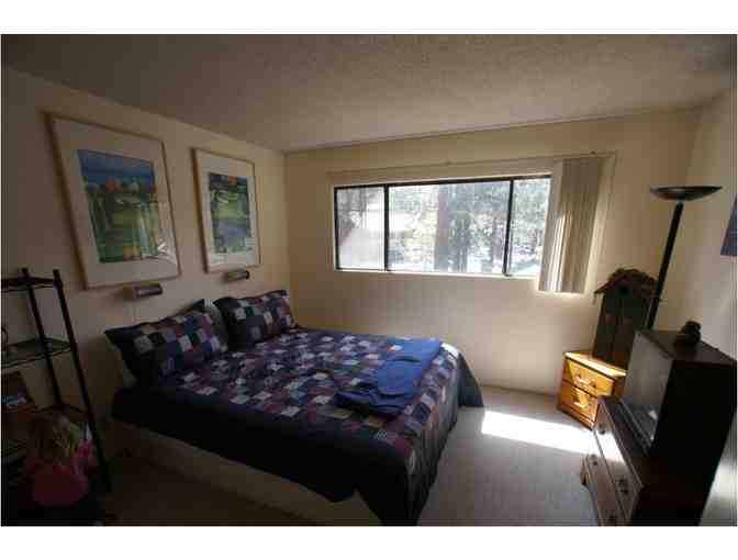 Enjoy 5 nighs @ The All Pine Inn 4 bed cabin Wrightwood, CA + $200 Food Credit