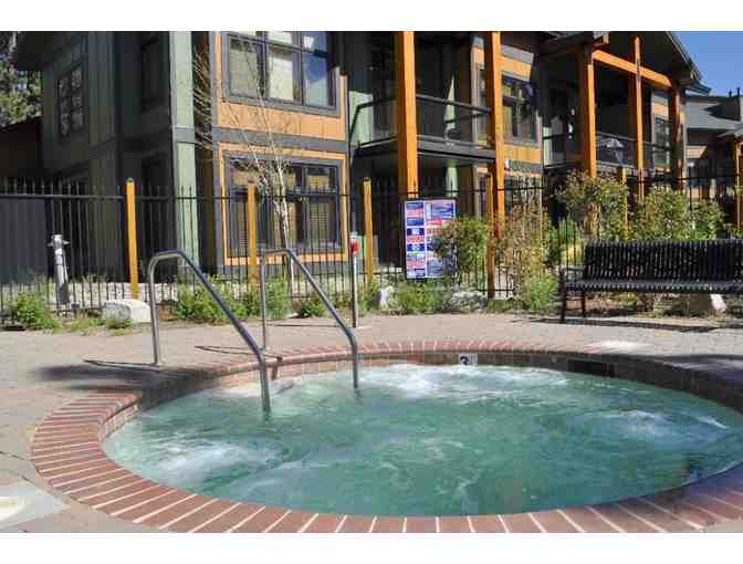 Enjoy 7 nights @ LUXURY 2 bedroom Mammoth Lakes, CA + $200 FOOD
