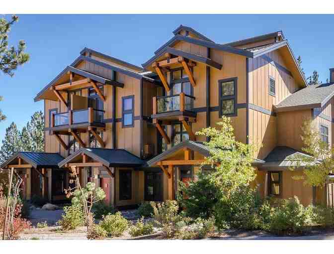 Enjoy 7 nights @ LUXURY 2 bedroom Mammoth Lakes, CA + $200 FOOD