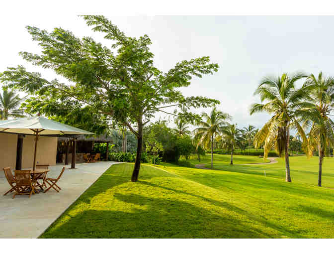 Enjoy 7 Nights Luxury 2 bed unit Punta Mita Mexico + $200 FOOD