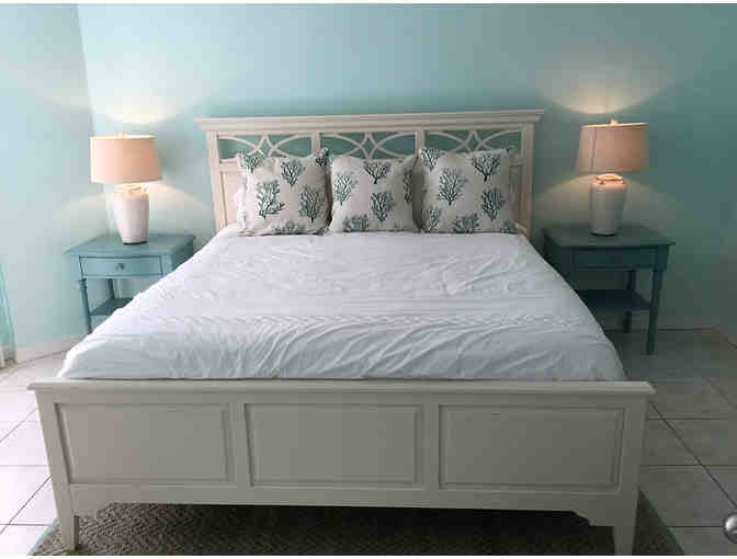 Enjoy 4 nights Daytona Beach LUXURY 2 bed Ocean Front Resort + $200 Food