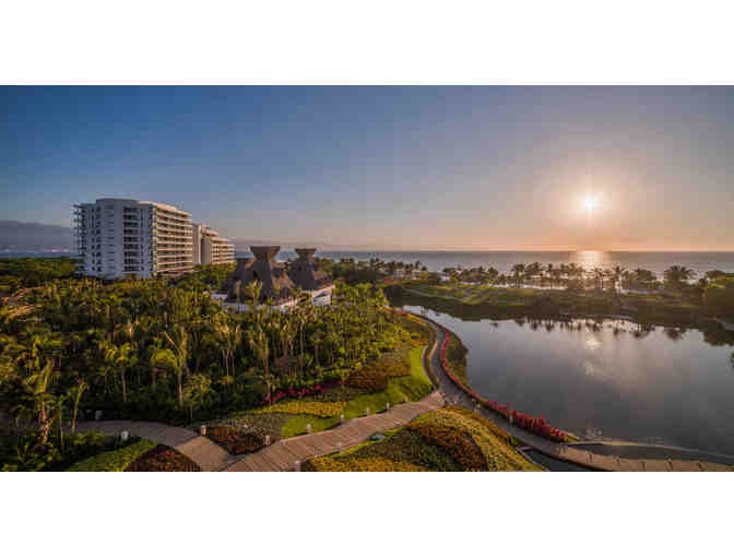 7 nights luxurious resort Nuevo Vallarta, 4 star tripadvisor $1498 Value + $100 FOOD