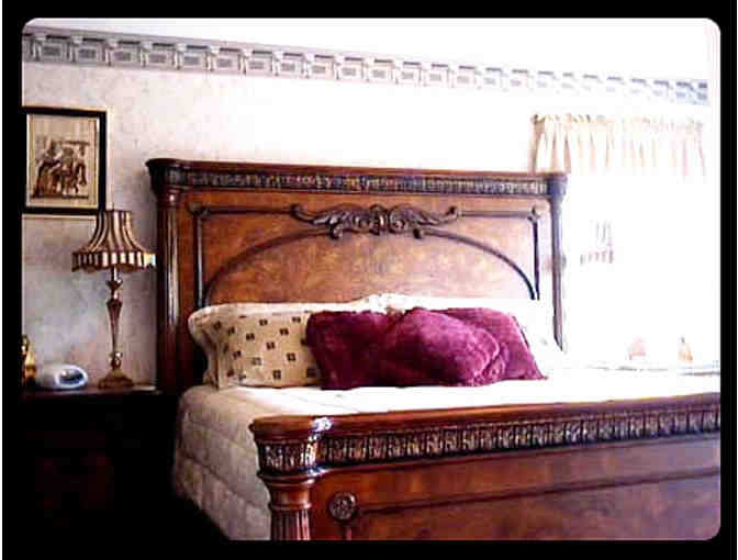 Enjoy 1 nights @ Sunset Acres BnB in historic Odessa, Missouri  + $100 FOOD Credit