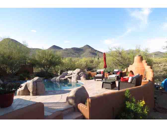 Enjoy 2 nights @ 4 STAR Full Circle BnB Cave Creek, Arizona + $100 FOOD CREDIT