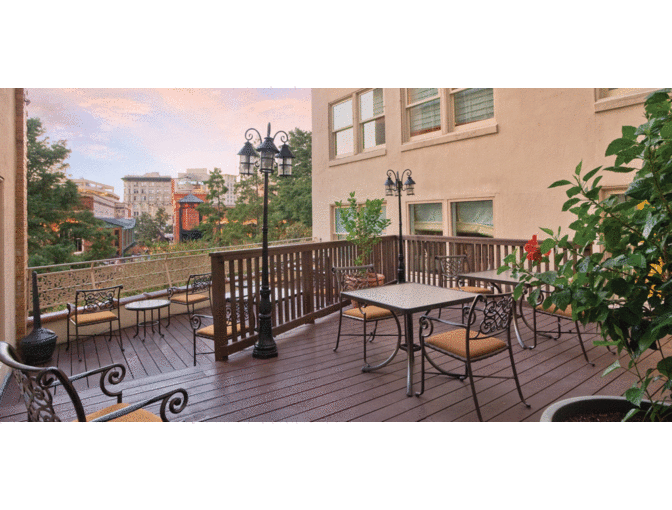 Enjoy 3 nights 3.5 STAR@ Wyndham Riverside Suites, San Antonio, TX+ $200 Food Credit