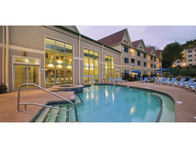 Enjoy 3 nights 4.5 STAR @ Wyndham Bentley Brook, Hancock, MA + $300 Food & Play Credit