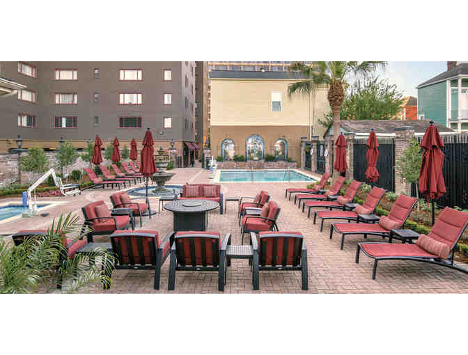 Enjoy 3 nights 4 STAR @ Wyndham Avenue Plaza, New Orleans, LA+ $300 Food & Play Credit