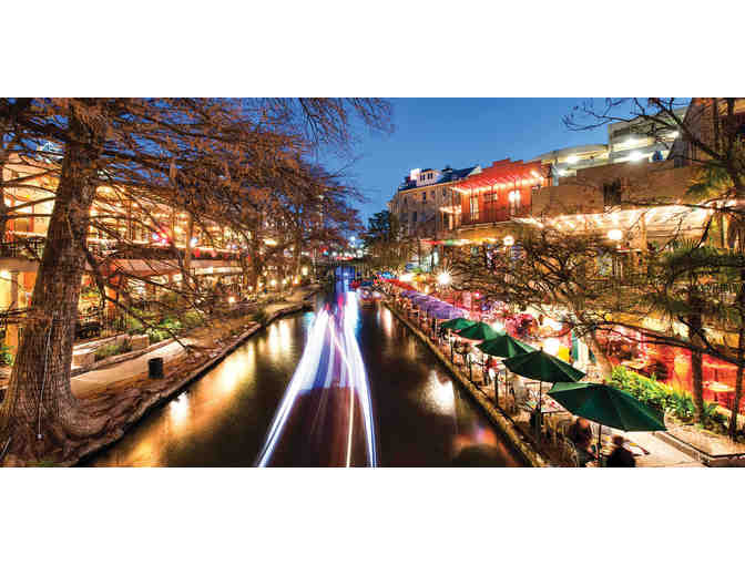 Enjoy 3 nights 4 STAR @ Wyndham La Cascada, San Antonio, TX + $300 Food & Play Credit