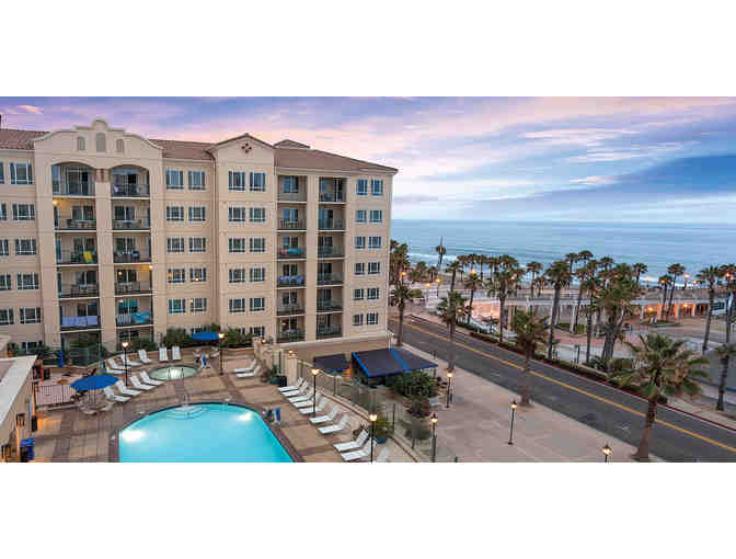 Enjoy 3 nights 4 STAR @ Wyndham Oceanside Pier Resort, Oceanside + $300 Food & Play Credit