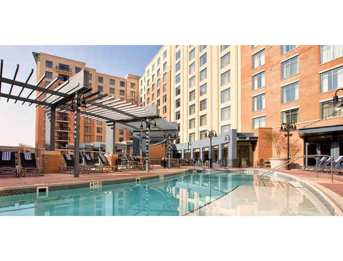Enjoy 3 nights 4 STAR@ Wyndham Vacation Resorts,National Harbor MD+$300 Food & Play Credit