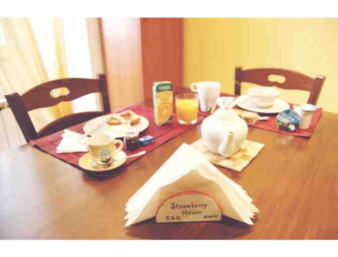 Enjoy 3 nights famous Strawberry Inn 4 star rated+MORE!!