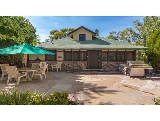 Enjoy 3 nights @ Granite Creek Cottage Prescott, Arizona + $100 FOOD CREDIT