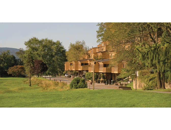 Enjoy 3 nights @ Wyndham Shawnee Village - River Village I, PA + $300 Food & Play Credit