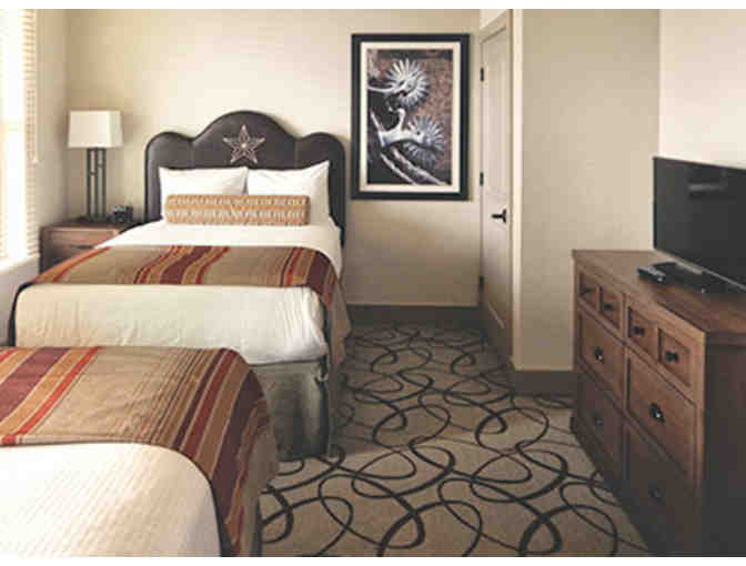Enjoy 4 nights LUXE 3 bedroom Stablewood Springs Hill Country, Texas + $100 FOOD