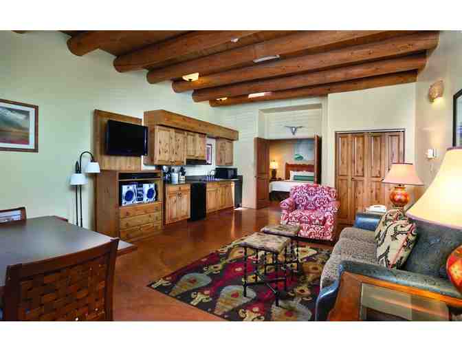 Enjoy 4 nights LUXE CONDO Santa Fe, New Mexico 4.5 STAR + $100 FOOD