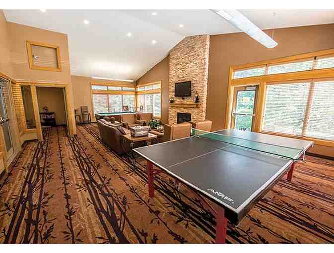 Enjoy 4 nights Luxury 2 bedroom CONDO McCall, Idaho + $200 FOOD