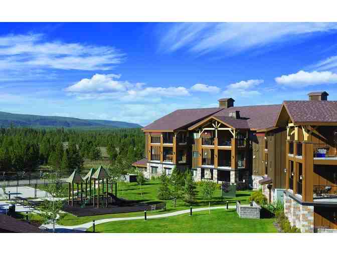 Enjoy 4 nights LUXURY 3 bedroom CONDO YELLOWSTONE, WY + $200 FOOD