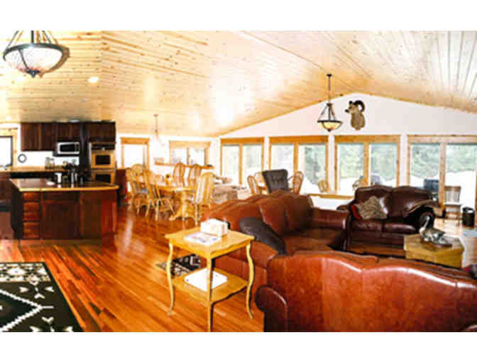 7 nights LUXURY 7 bedroom MONTANA LODGE sleeps 15 + $200 FOOD CREDIT