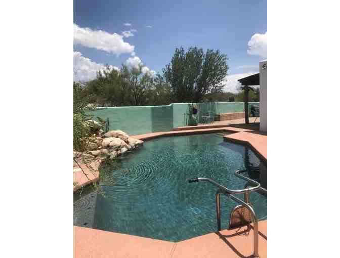 Enjoy 5 nights @ Casa Blanca Pueblo 3bed luxe home Tucson, Az + $100 FOOD