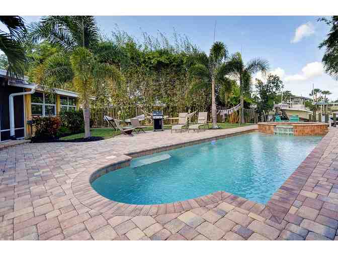 Enjoy 5 night WaterFront Home PALM CITY, FLORIDA 4 bed w/boat dock  $100 FOOD