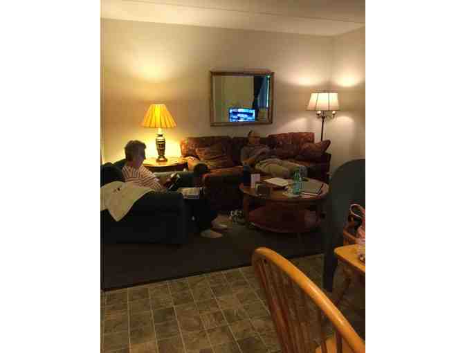 Enjoy 7 nights @ 2bed Wind In The Pines Mountain Resort Great Barrington, MA