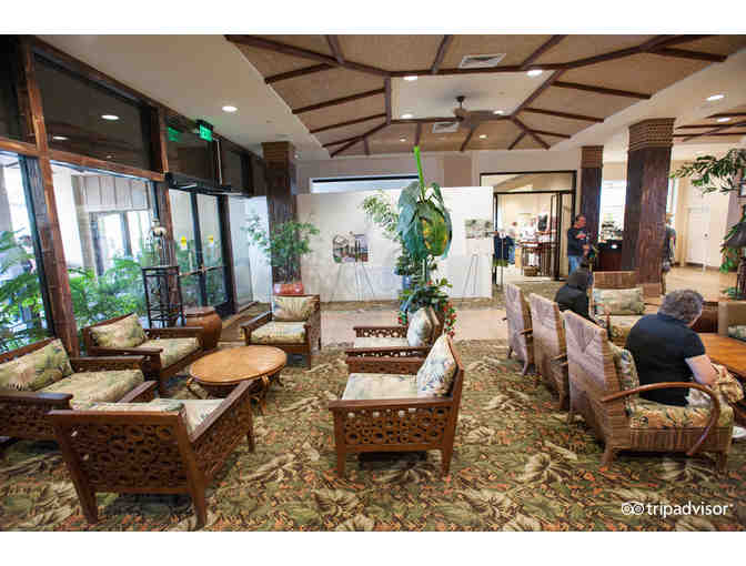 Enjoy 7 nights @ 4.3 star Tahiti Village Las Vegas, NV 1 bed + $100 FOOD Credit