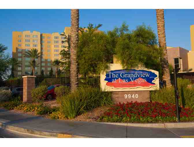 Enjoy 7 nights @ 4.4 star Grandview At Las Vegas 1 bed + $100 FOOD Credit