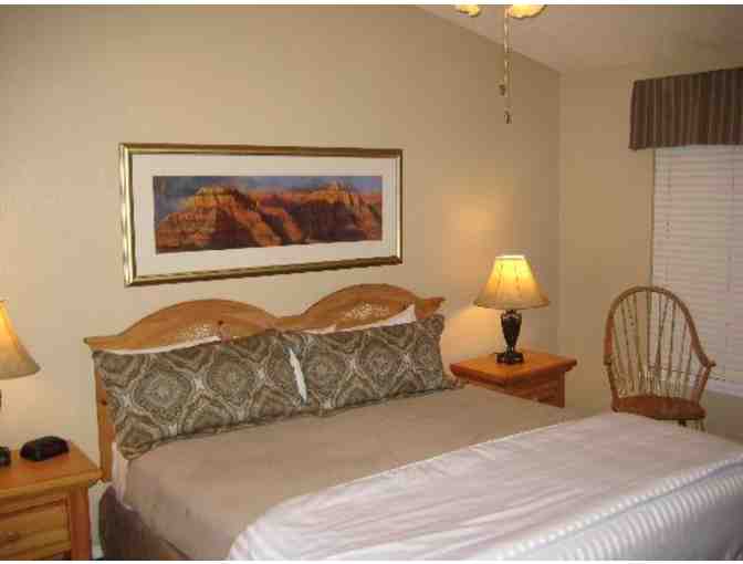 Enjoy 7 nights 4.6 star Wyndham Flagstaff, Arizona 1bed + $100 FOOD