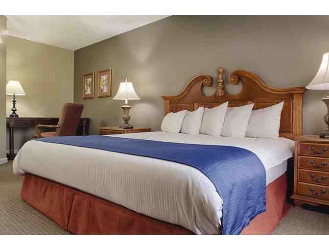 Enjoy 7 nights @ 4 star Wyndham Kingsgate Williamsburg, VA + $100 FOOD