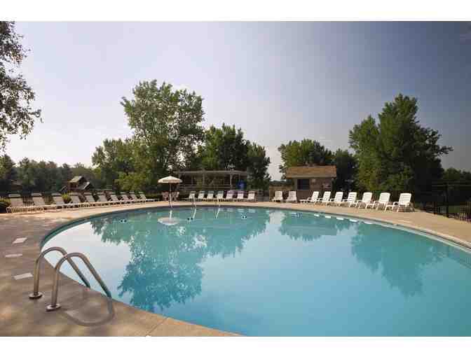 Enjoy 7 nights @ 4 star Wyndham Tamarack Wisconsin Dells + $100 FOOD