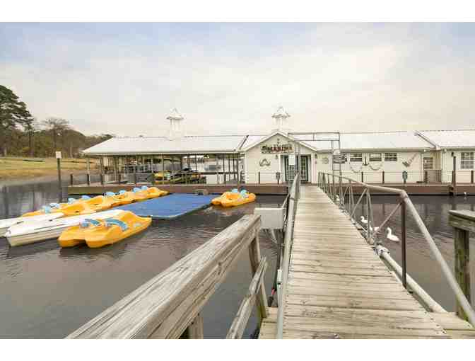 Enjoy 7 nights @ Holiday Inn Club Vacations Villages Flint, Texas + $100 FOOD CREDIT