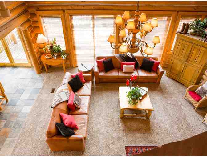 Enjoy 7 nights LUXURY 3400sq ft Sundance, Utah Cabin + $200 Food Credit