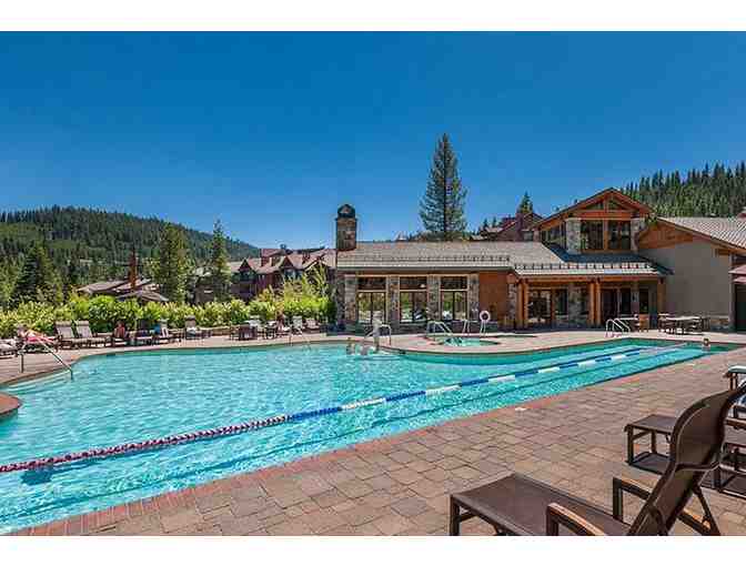 Enjoy 7 nights Luxury STUDIO @ Welks Northstar Lodge Lake Tahoe + $100 FOOD CREDIT