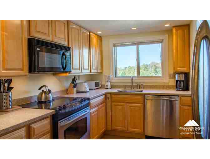 Enjoy 7 nights @ Smugglers' Notch Resort Vermont 1bed + $100 FOOD Credit