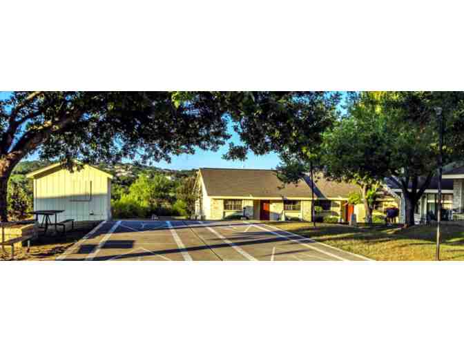 Enjoy 7 nights @ The Shores At Lake Travis 2 bed Lago Vista, Texas + $100 FOOD CREDIT