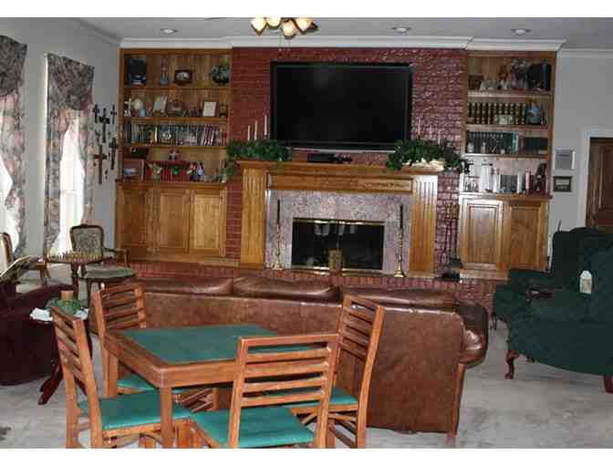 Enjoy a 3 Night Stay @ the famous Woodrow House located in Texas 5 STAR RATING + $100 FOOD