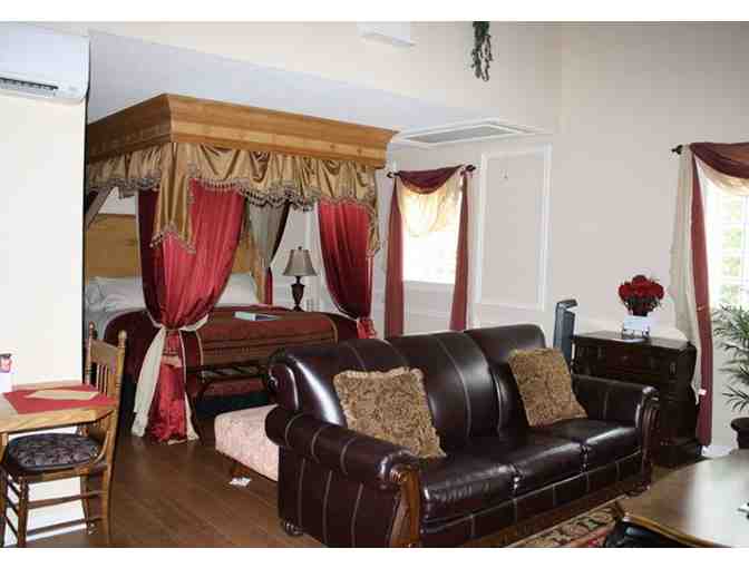 Enjoy a 3 Night Stay @ the famous Woodrow House located in Texas 5 STAR RATING + $100 FOOD