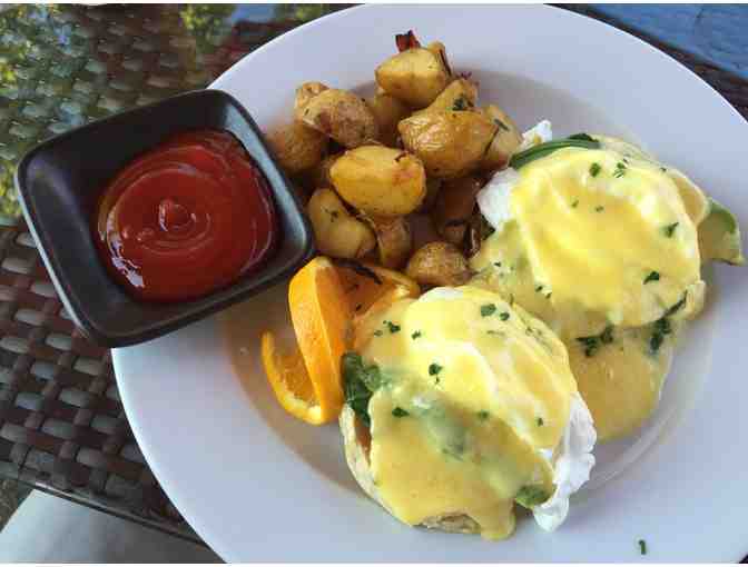 Enjoy a Foursome GOLF ROUND Sonoma Golf Club HIGHLY RATED + $200 FOOD CREDIT